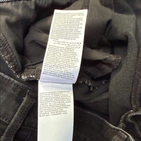 Old Navy Women's Black Denim Midrise Wow Boot-Cut Jeans. Size 14 - Picture 5 of 7